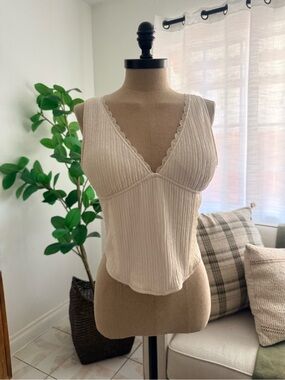 V- Neck Lace Trim Corset Top